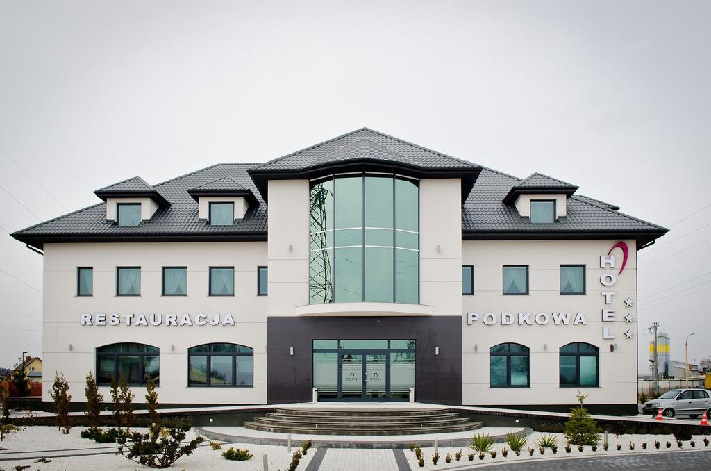 Hotel Podkowa Płock Kültér fotó