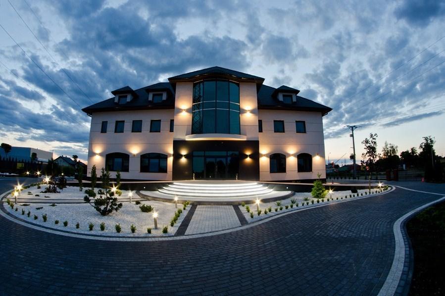 Hotel Podkowa Płock Kültér fotó